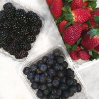 strawberries blackberries blueberries